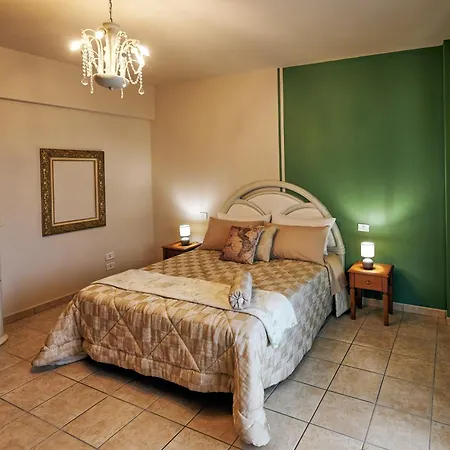 Spacious Vintage Style Apartment San Giovanni Rotondo